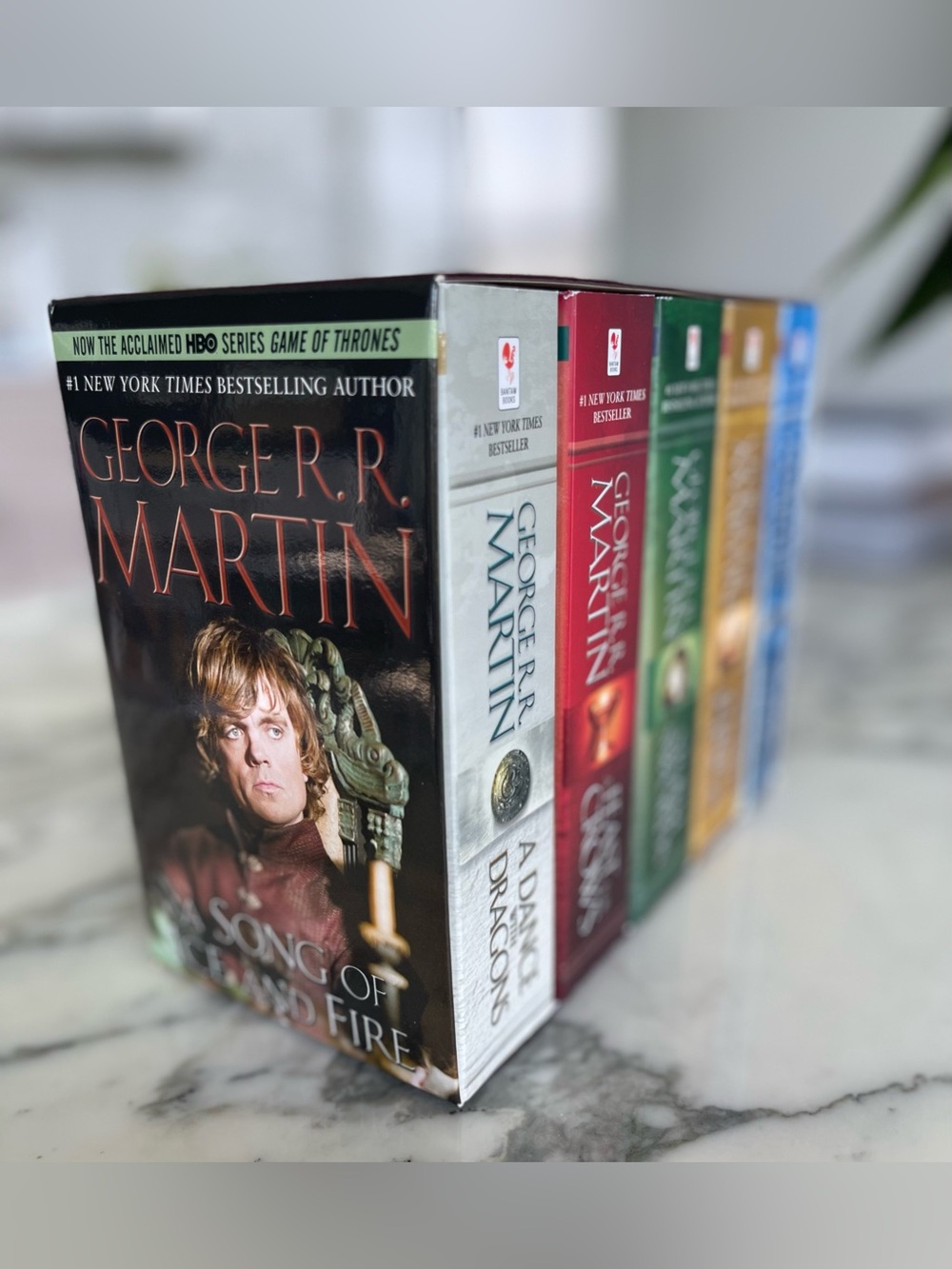 Game of Thrones box set of books/Song of Ice & Fire - Picture 5 of 5